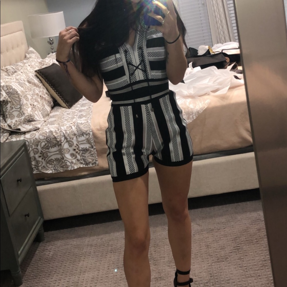 Romper - Picture 2 of 2